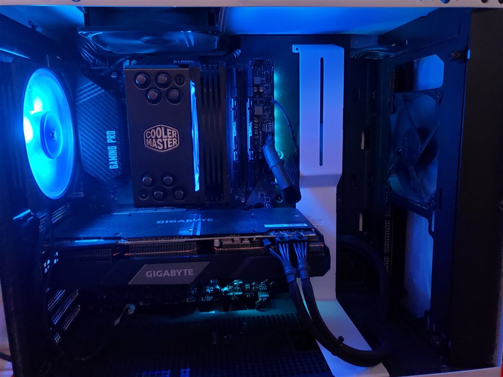 Pcbox Nothing The Nothing Special PC - Micro Center Build