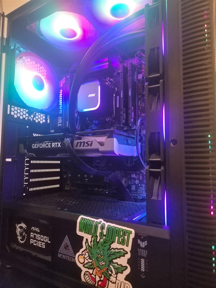 Simple and clean - Micro Center Build