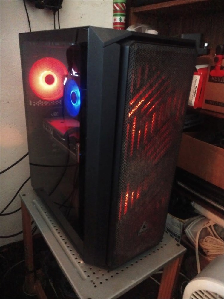 My main gaming desktop Micro Center Build