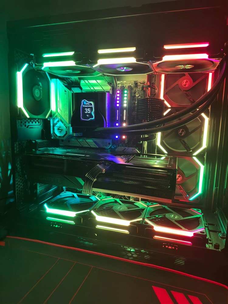 MORE RGB POWER - Micro Center Build