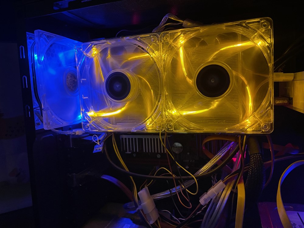 Aaron's Desktop Micro Center Build