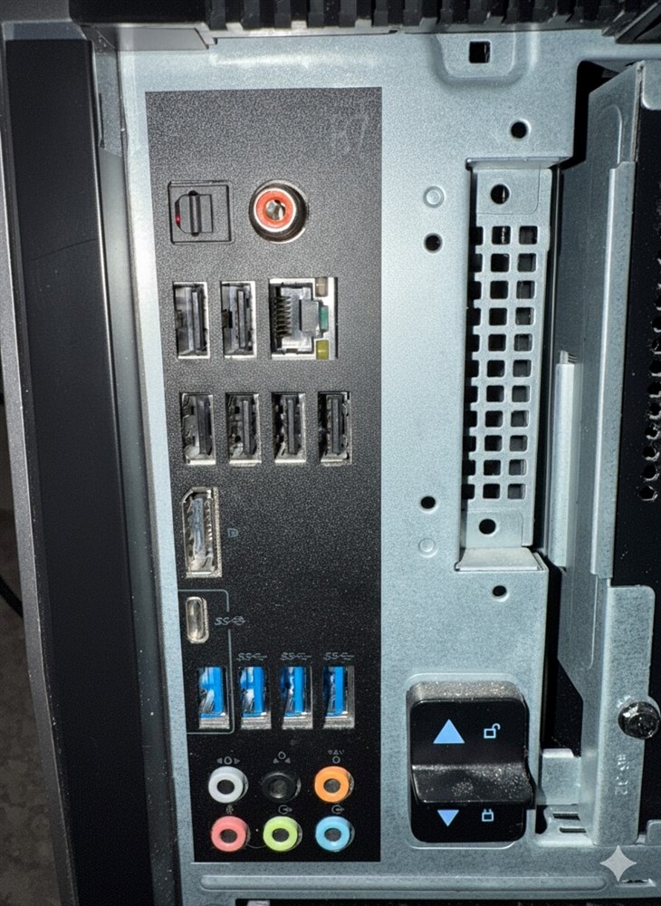 Repurposed Alienware Aurora R7 back from the - Micro Center Build
