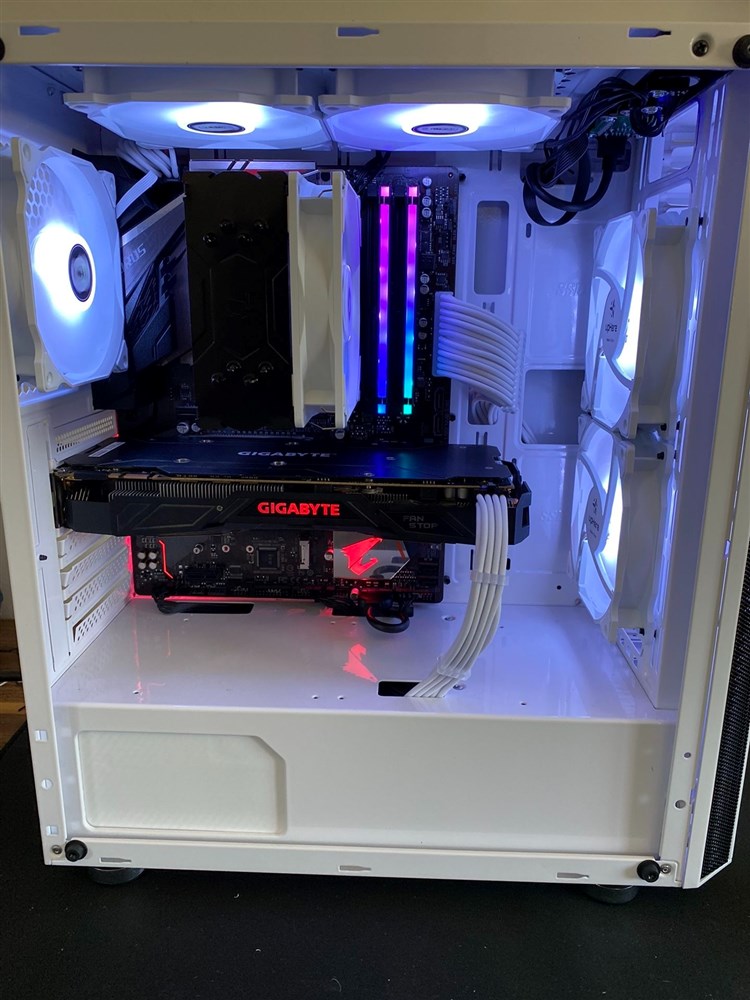 Fast Gaming PC -Ryzen - Micro Center Build