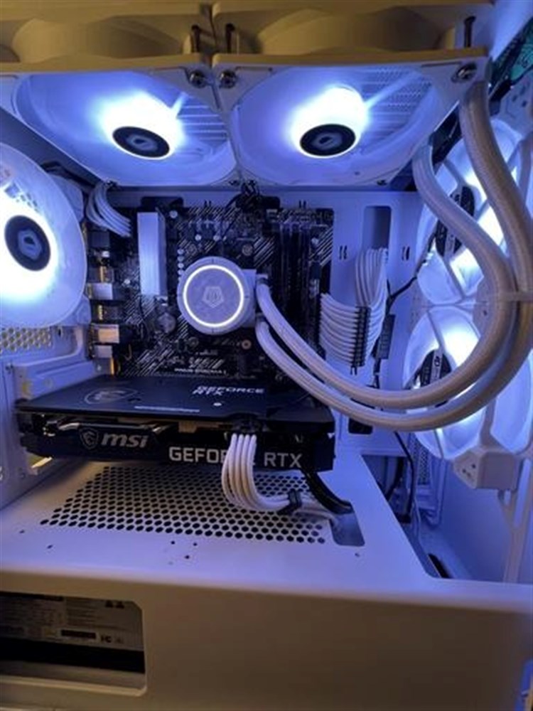 My Cool and Epic PC. thumbnail