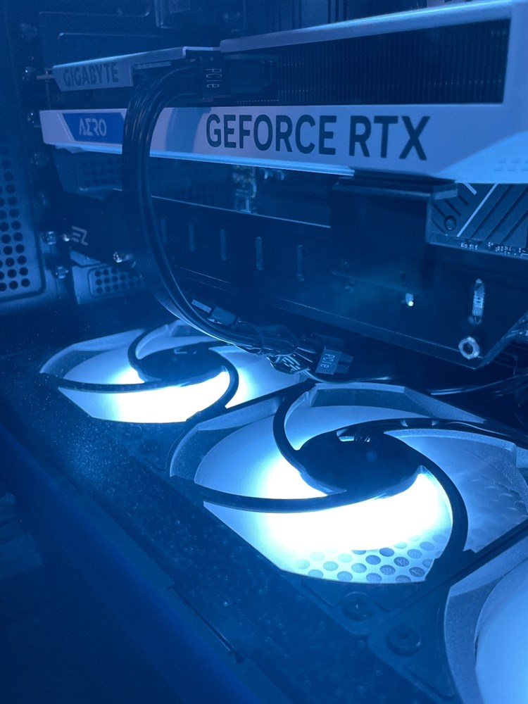 GPU bracket, helps with sag