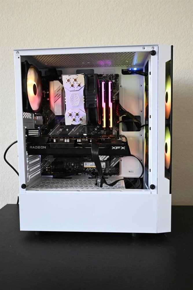 Custom Built Radeon Pc Radeon/Ryzen Gaming Build - Micro Center Build