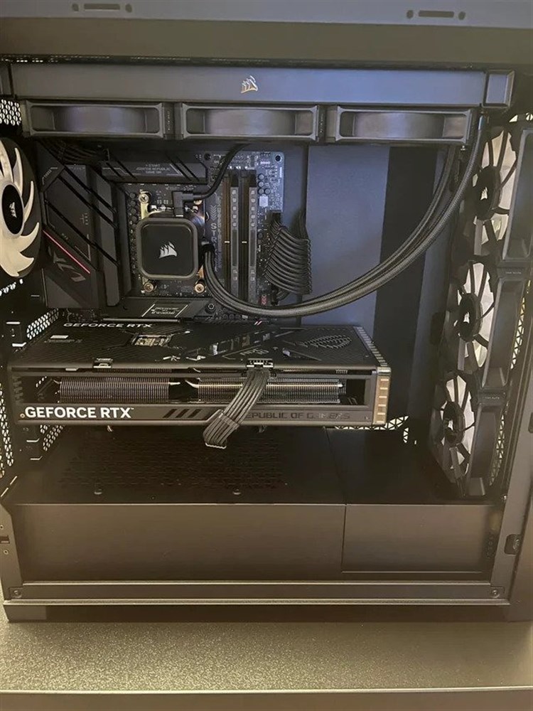 Finally got a mesh front on the H510 Elite to keep the 3080ti from  overheating : r/NZXT