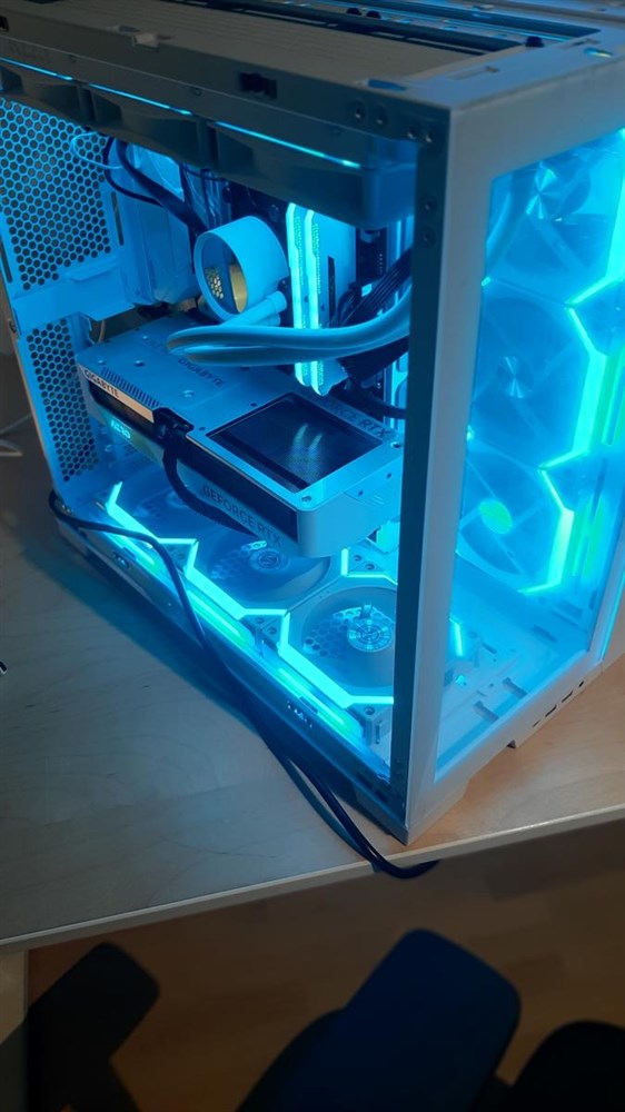 Valorant Gaming PC Micro Center Build