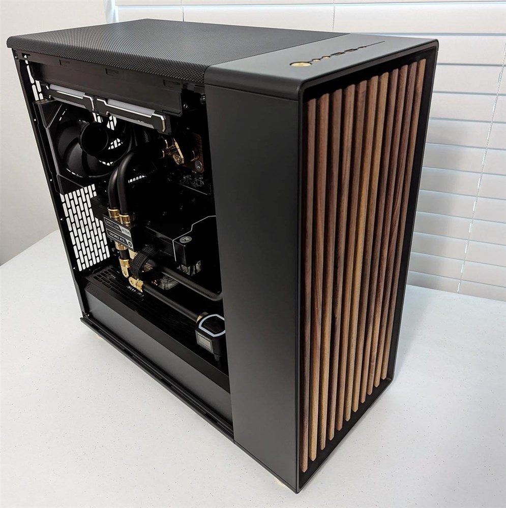 The forrest - Micro Center Build