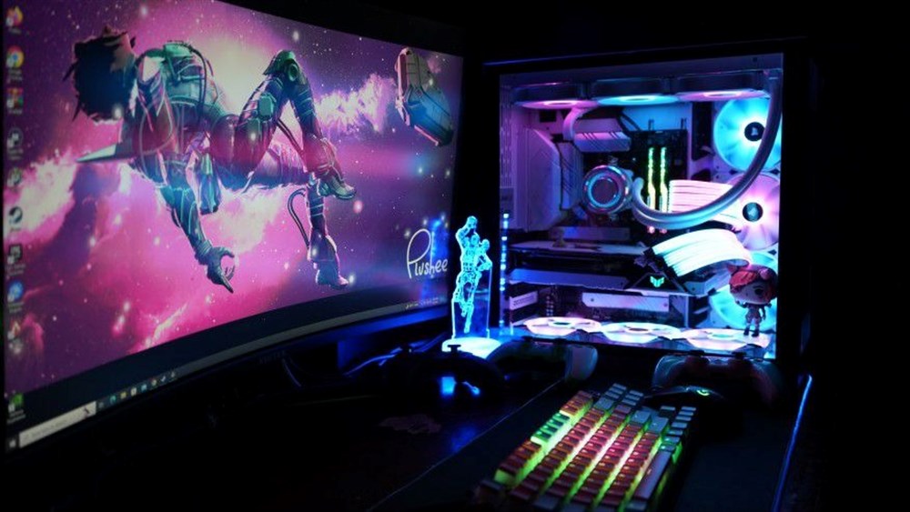 Screen PC - Micro Center Build
