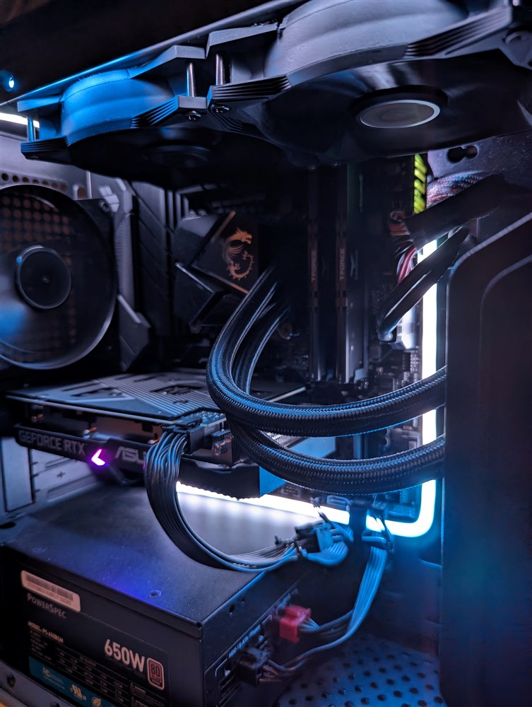 Midrange editing/gaming PC Micro Center Build