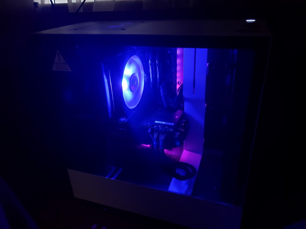 Pcbox Nothing The Nothing Special PC - Micro Center Build