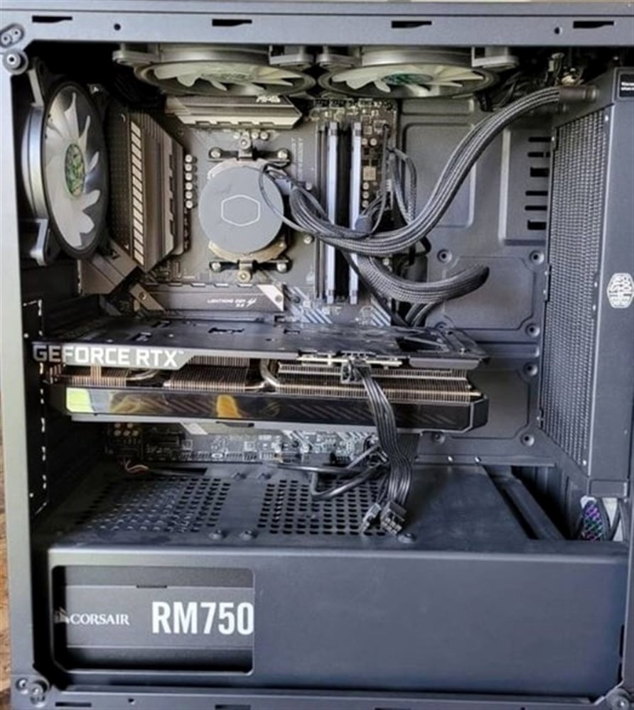 enter the dragon - Micro Center Build