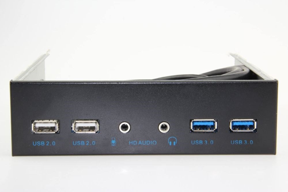 UCEC 5.25 Inch Metal Front Panel USB Hub 