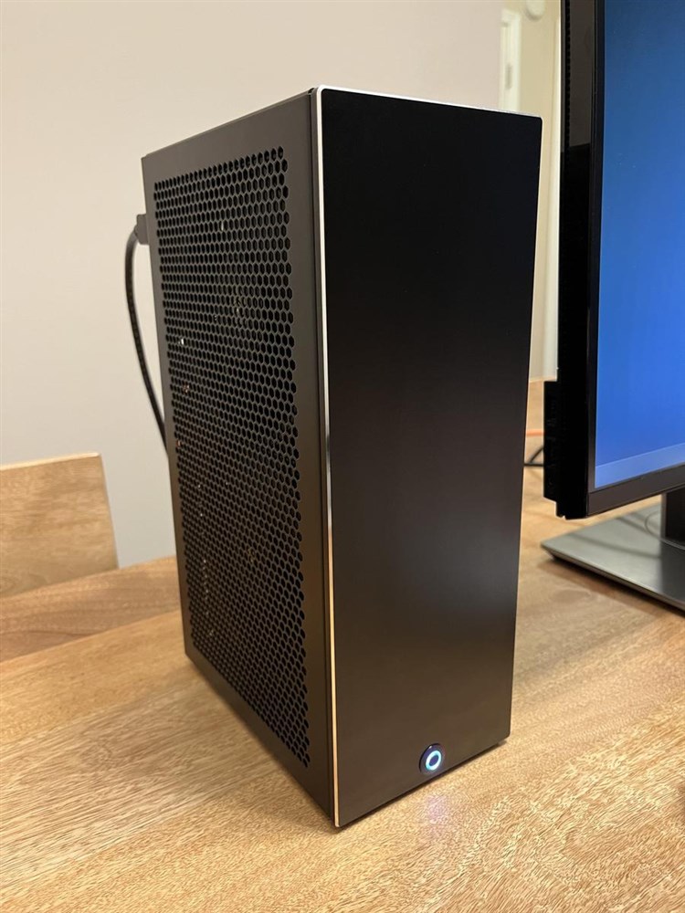 "Xbox Series X Gen II" Mini Micro Center Build