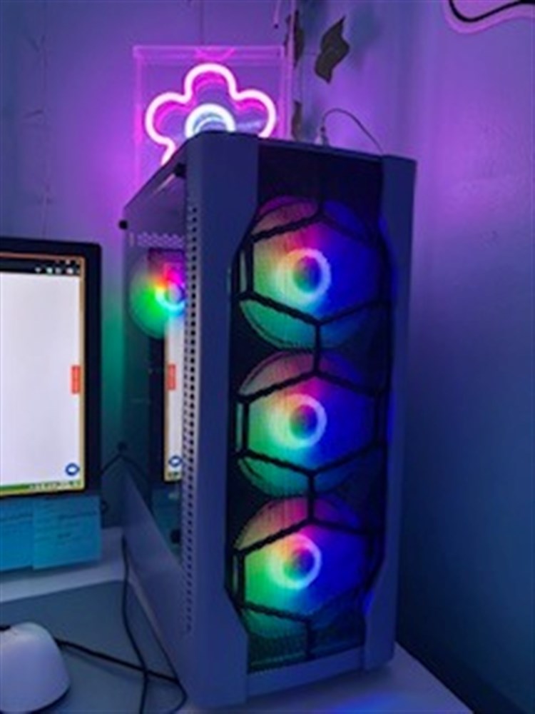 Peanut Pc!!!!! thumbnail