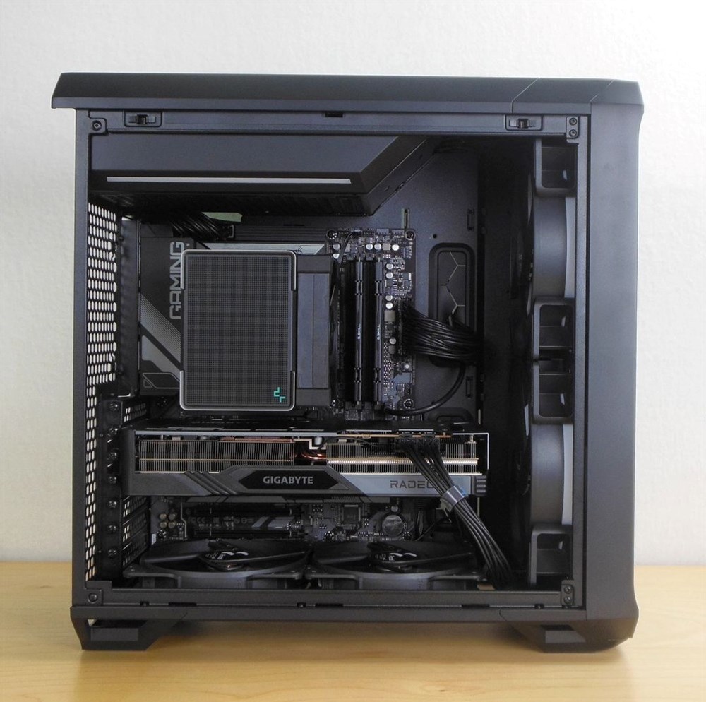 Torrent Compact Gaming Rig - Micro Center Build