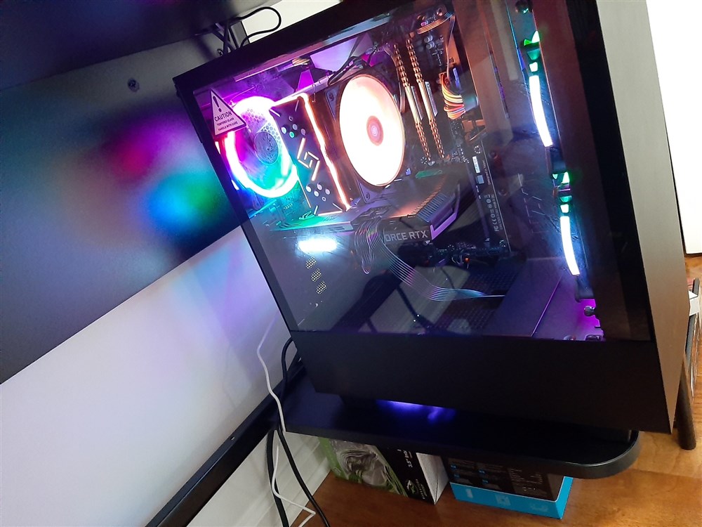 Mid-budget end NZXT H510 Build thumbnail