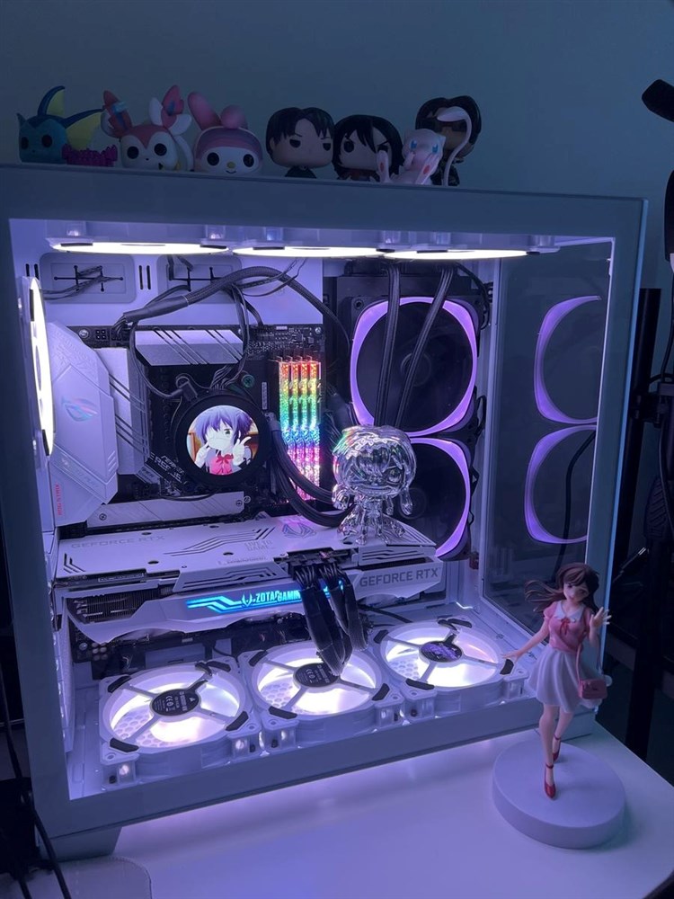 Anime gaming force - Micro Center Build