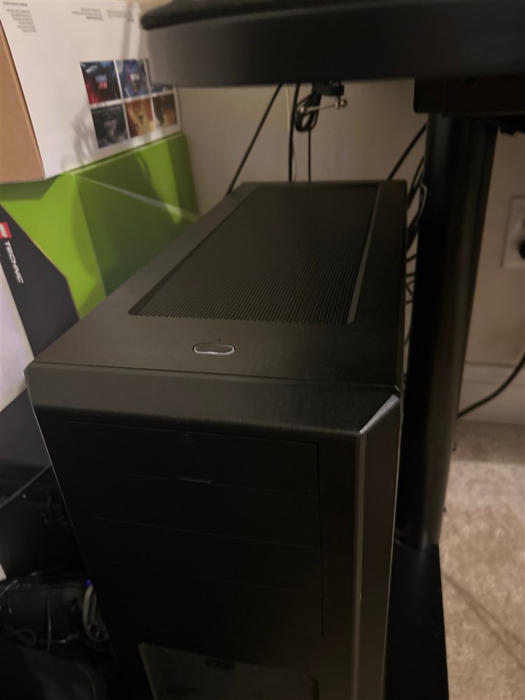 Ejreddings gaming build - Micro Center Build