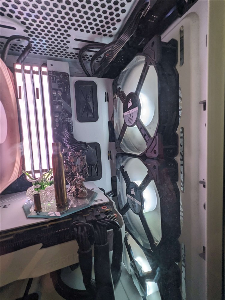 Ziggle's Desktop - Micro Center Build