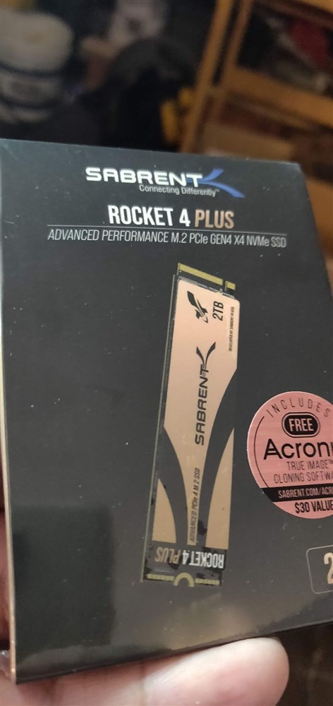  Sabrent Rocket 4 Plus