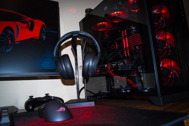 Stream Machine Gaming Gaming/Streaming Machine - Micro Center Build