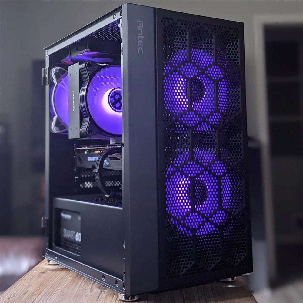 Sub $300 Gaming PC! - Micro Center Build