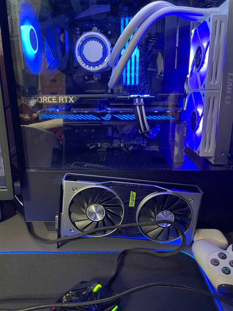 white aio pc