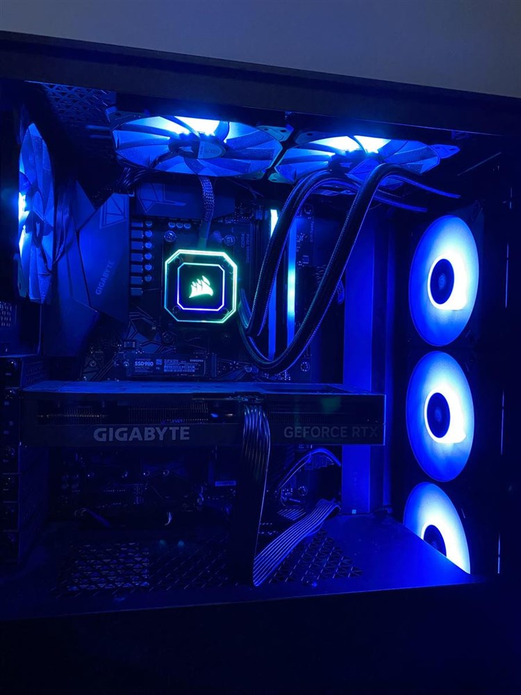 Was finally able to get my fingies on the h9 flow. Love this case! : r/NZXT