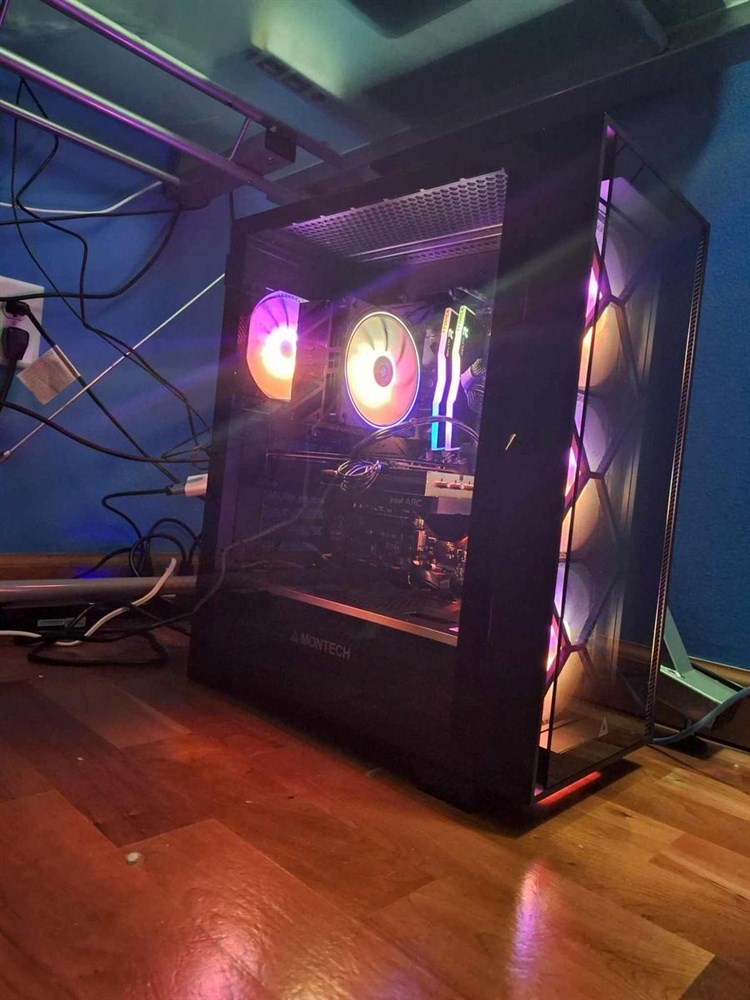 Primary Gaming PC thumbnail