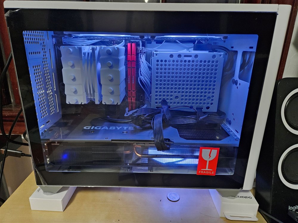 ITX NR200P 4090 - Micro Center Build