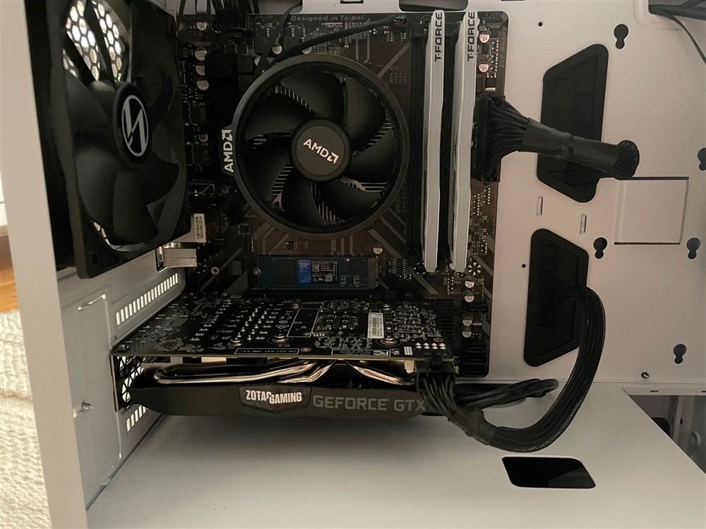 Custom Micro Rig First Gaming Rig - Micro Center Build