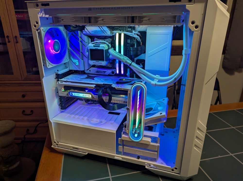 White Monster thumbnail