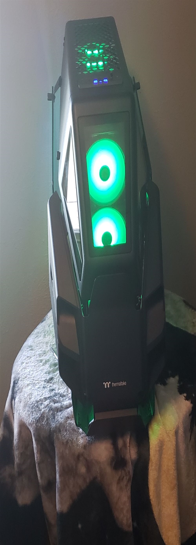  thermaltake ah t600