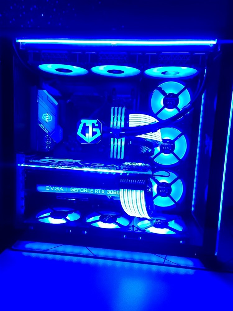 Gaming rig! - Micro Center Build