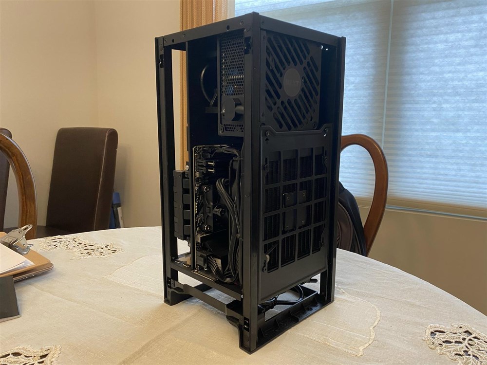 Simple & Skinny - Micro Center Build