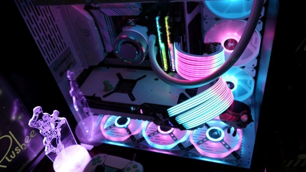 Screen PC - Micro Center Build