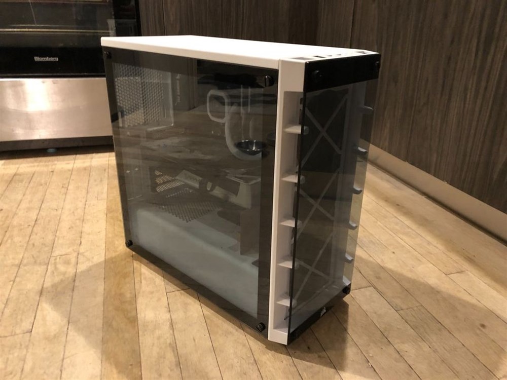  Corsair iCUE 465X RGB ATX Mid Tower Case