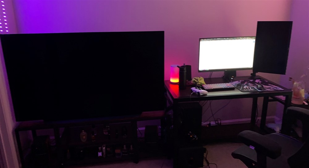 Random Microsoft Rig Gaming rig- soon to be replaced! - Micro Center Build