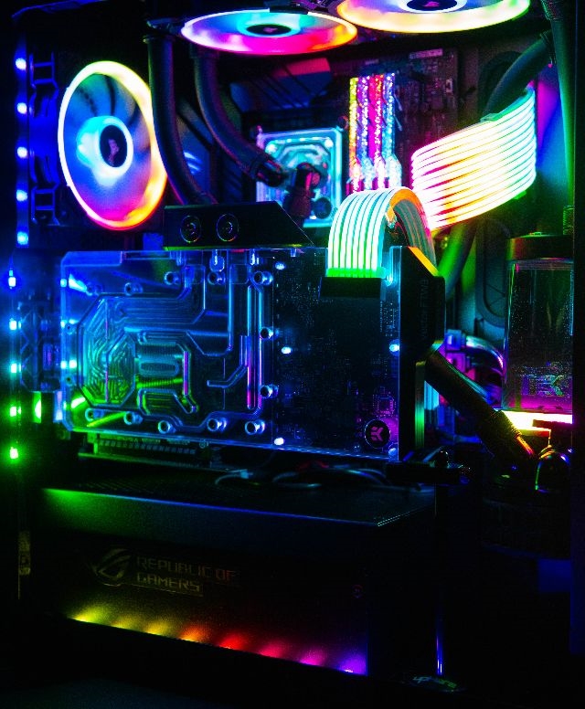 RGB Madness - Micro Center Build