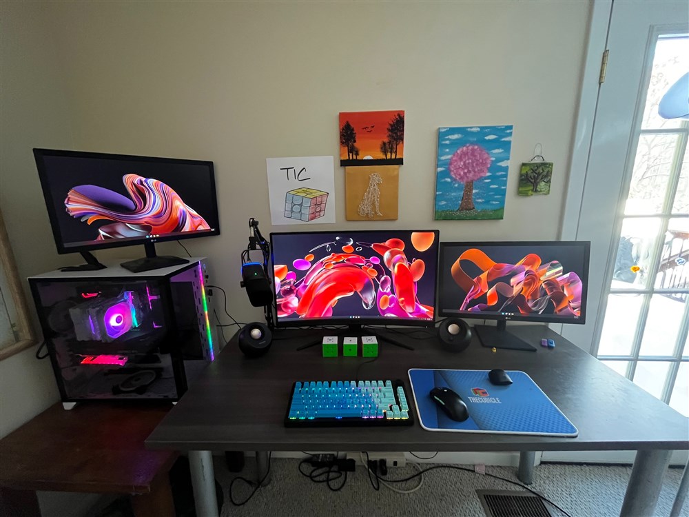 Triple Monitor Timmy thumbnail