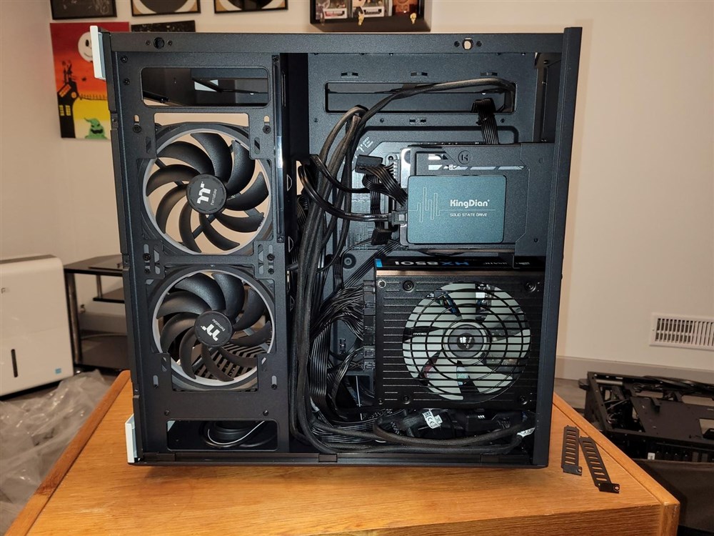 christopher - Micro Center Build